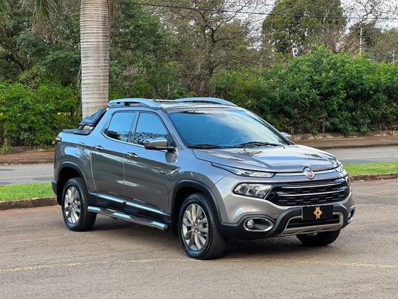 FIAT TORO 2.0 16V TURBO DIESEL RANCH 4WD AT9 FIAT TORO 2.0 16V TURBO DIESEL RANCH 4WD AT9